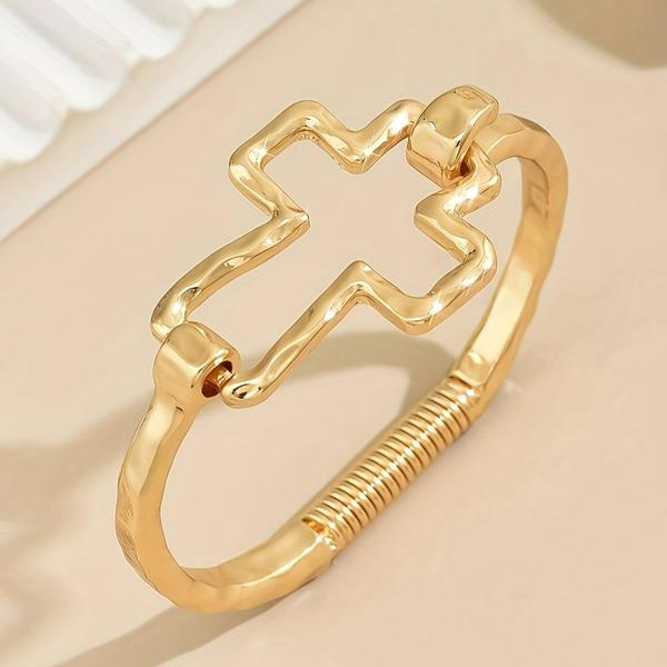 Dainty Cross Buckle Bracelet